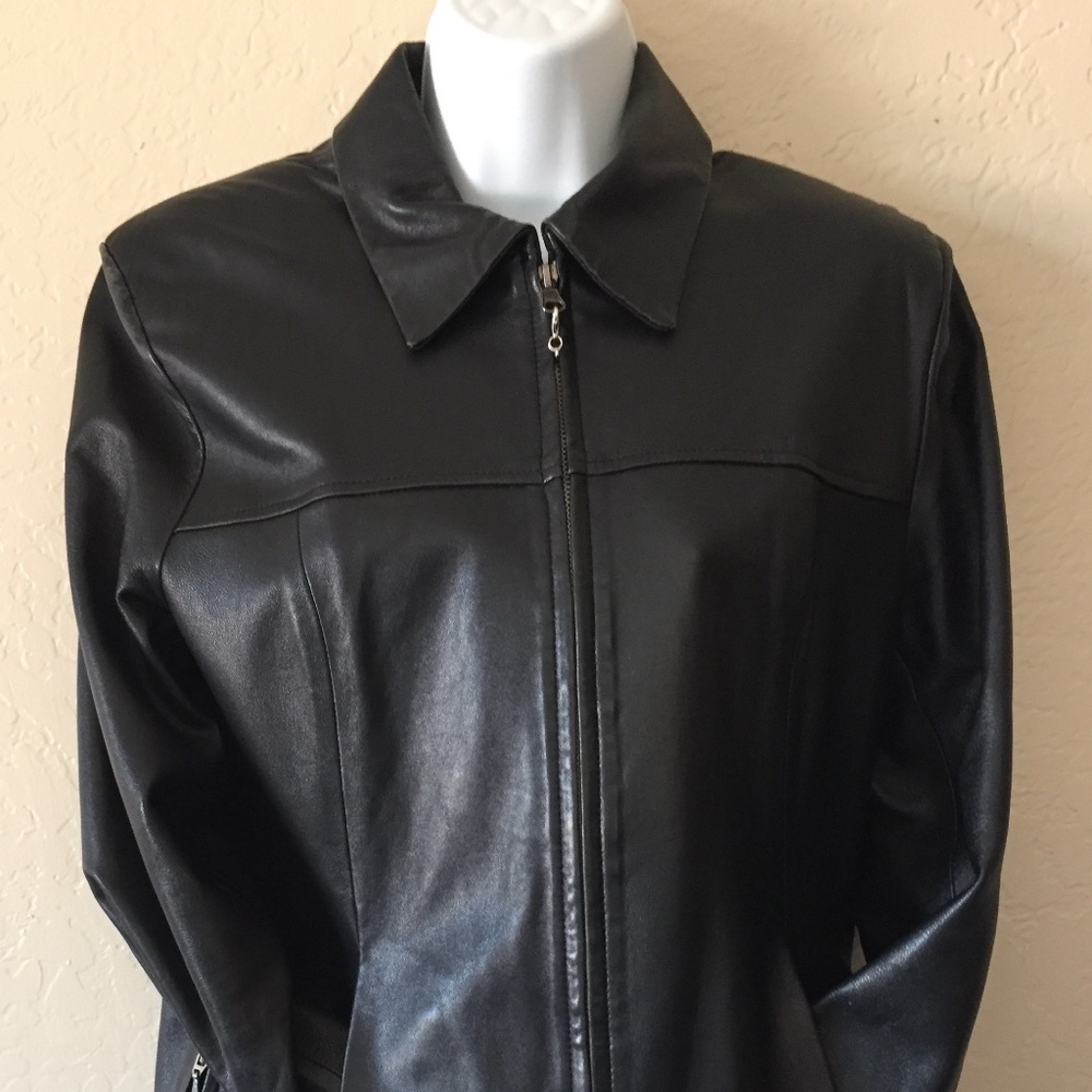 Women's Leather Zippered Front Scuba Jacket Size 6